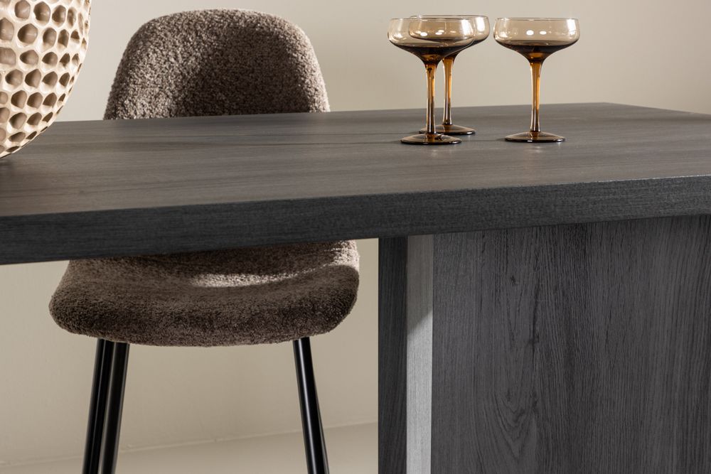 Bassholmen spisebord – Svart, 180 × 90 cm