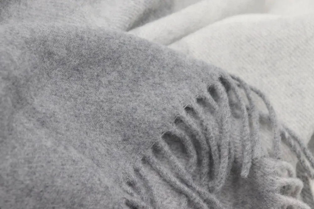  Biederlack Quito Ullpledd 130x170 cm Grey