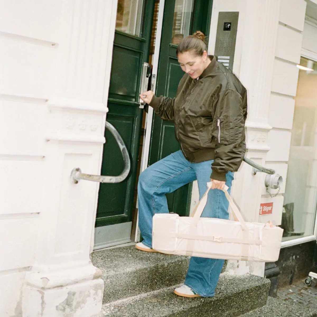 Membantu Babylift Bærenest Natur