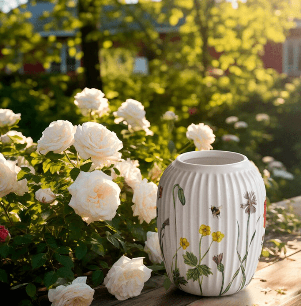 Kähler Hammershøi Summer Vase 21 cm, Wild Flowers