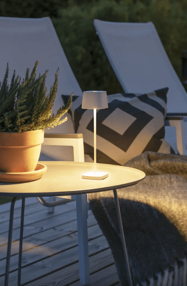 Trend Collection Capri bordlampe – oppladbar og dimbar, hvit 20,5 cm