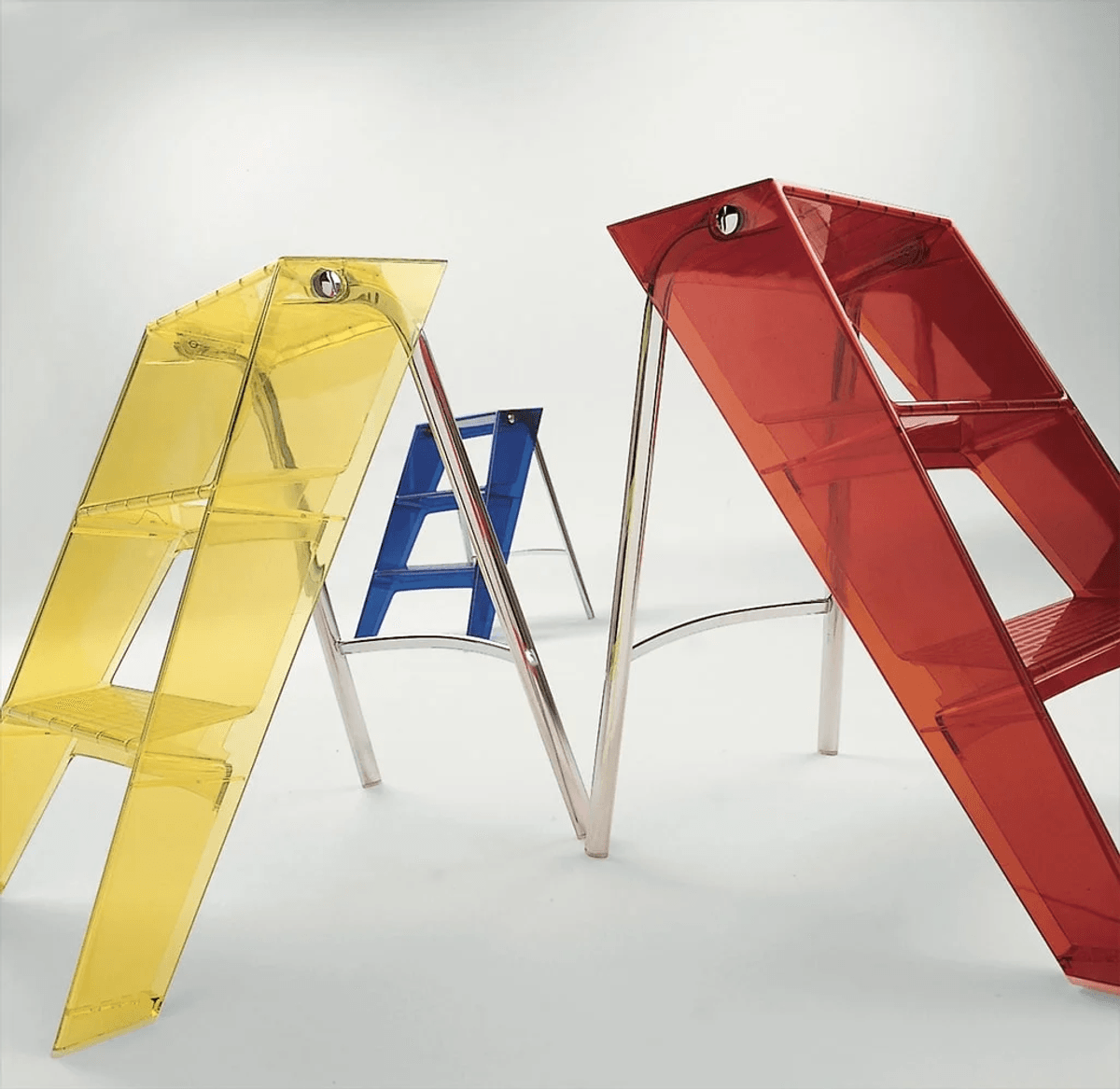 Kartell Upper Stige Fume