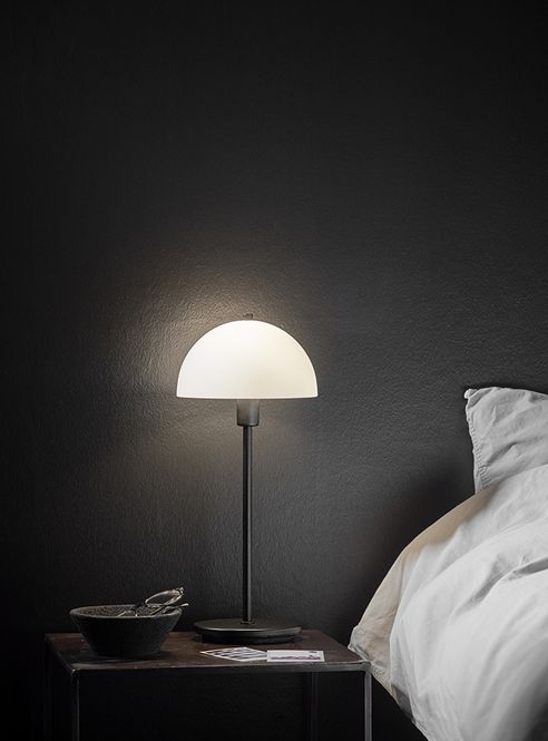 Hovedbilde Herstal Vienda X Bordlampe Sort / Glass